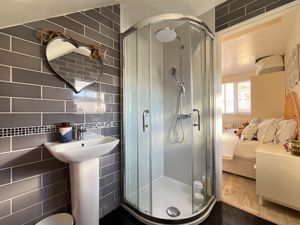 Photo 20- click for photo gallery